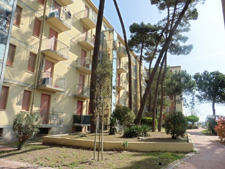 Lido Degli Estensi Affitto Appartamento Bene Arredato A 30